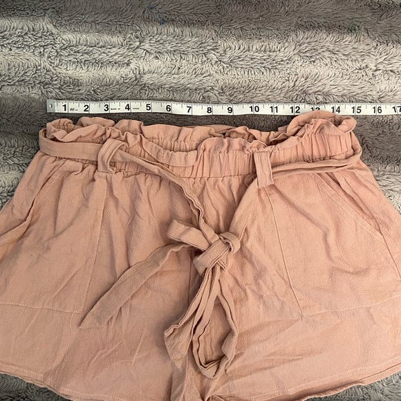 Rose Pink Paper bag shorts 🩷 - Picture 6 of 11